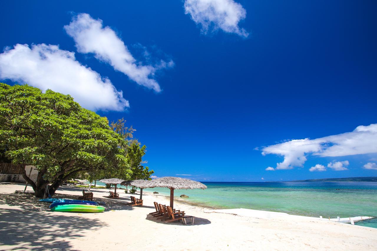 Coco Beach Resort Port Vila Buitenkant foto