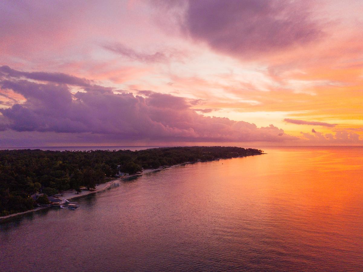 Coco Beach Resort Port Vila Buitenkant foto