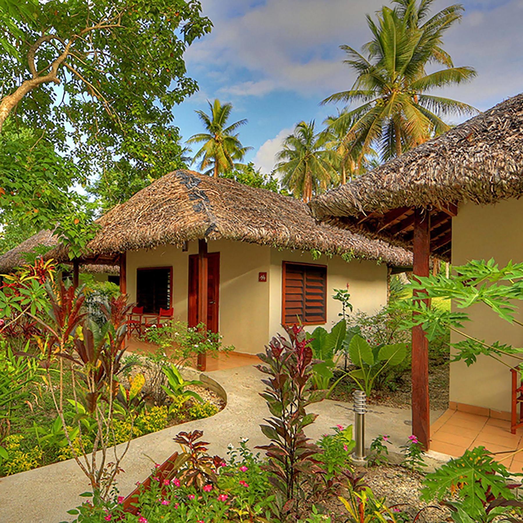 Coco Beach Resort Port Vila Buitenkant foto