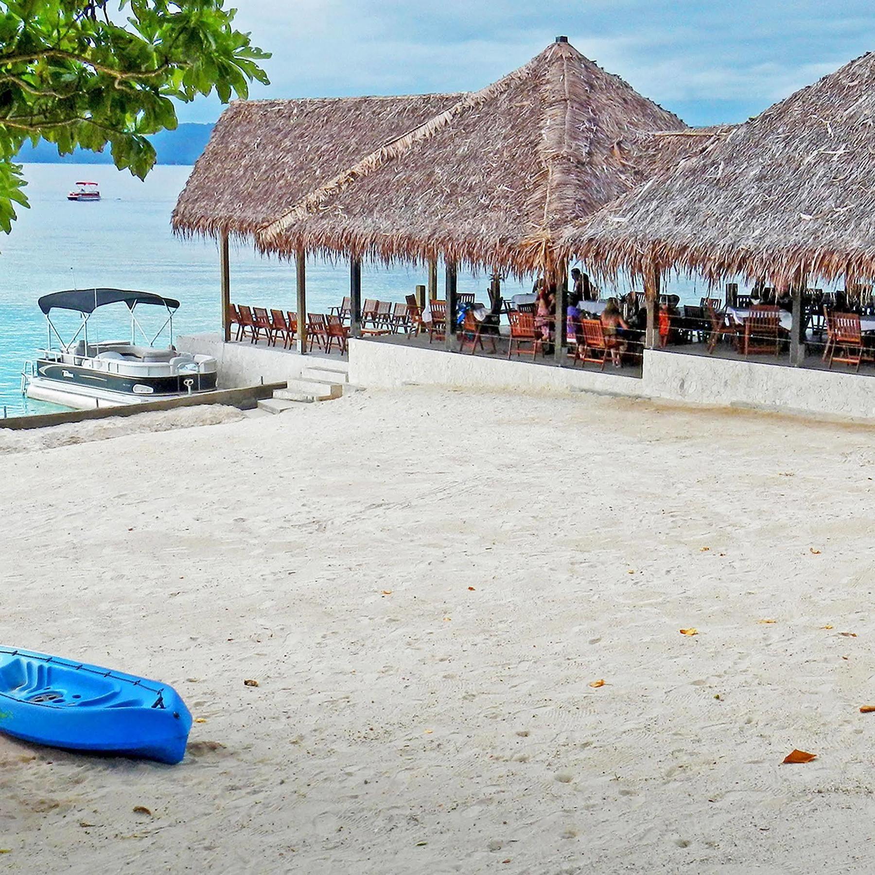 Coco Beach Resort Port Vila Buitenkant foto