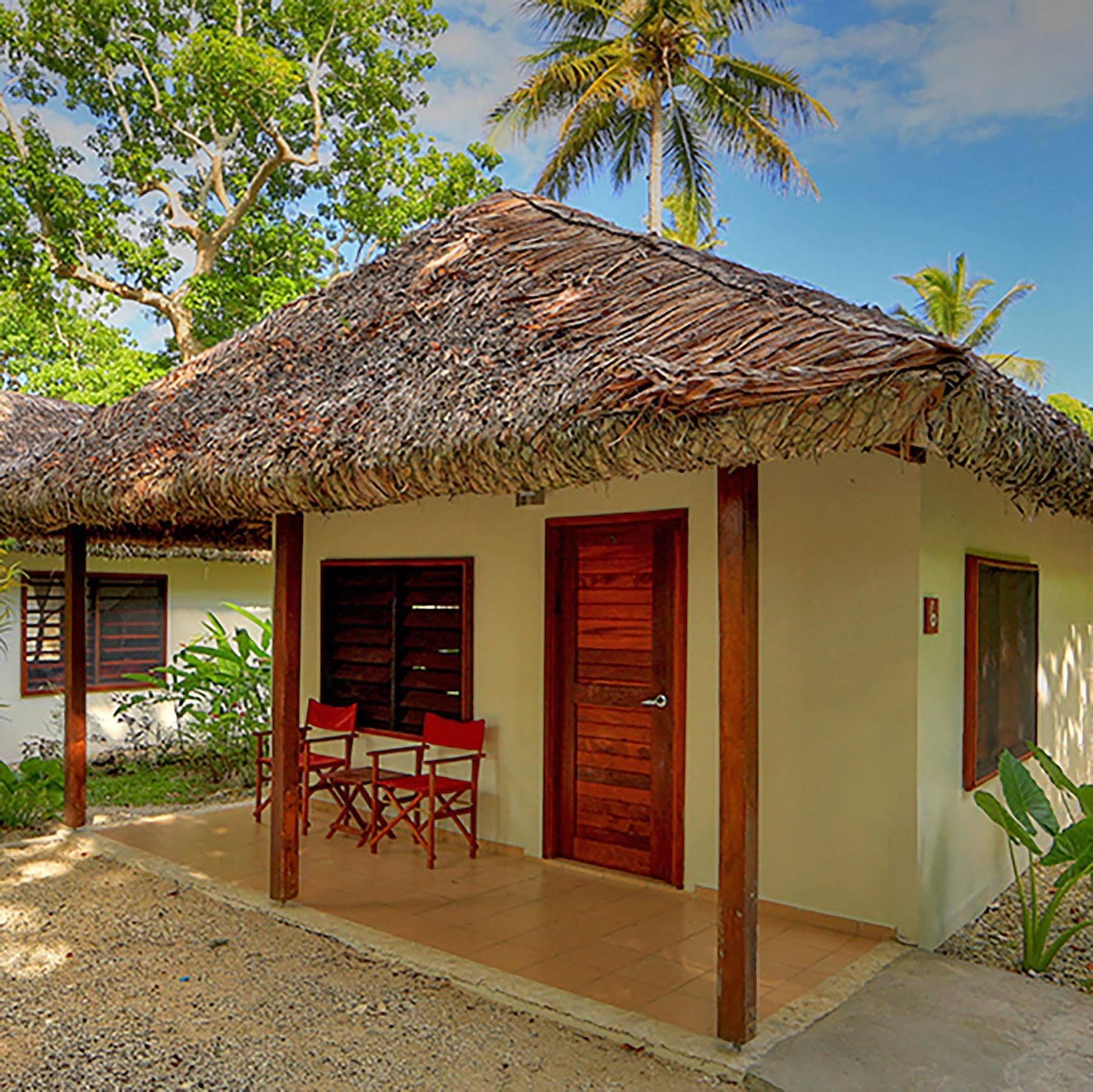 Coco Beach Resort Port Vila Buitenkant foto