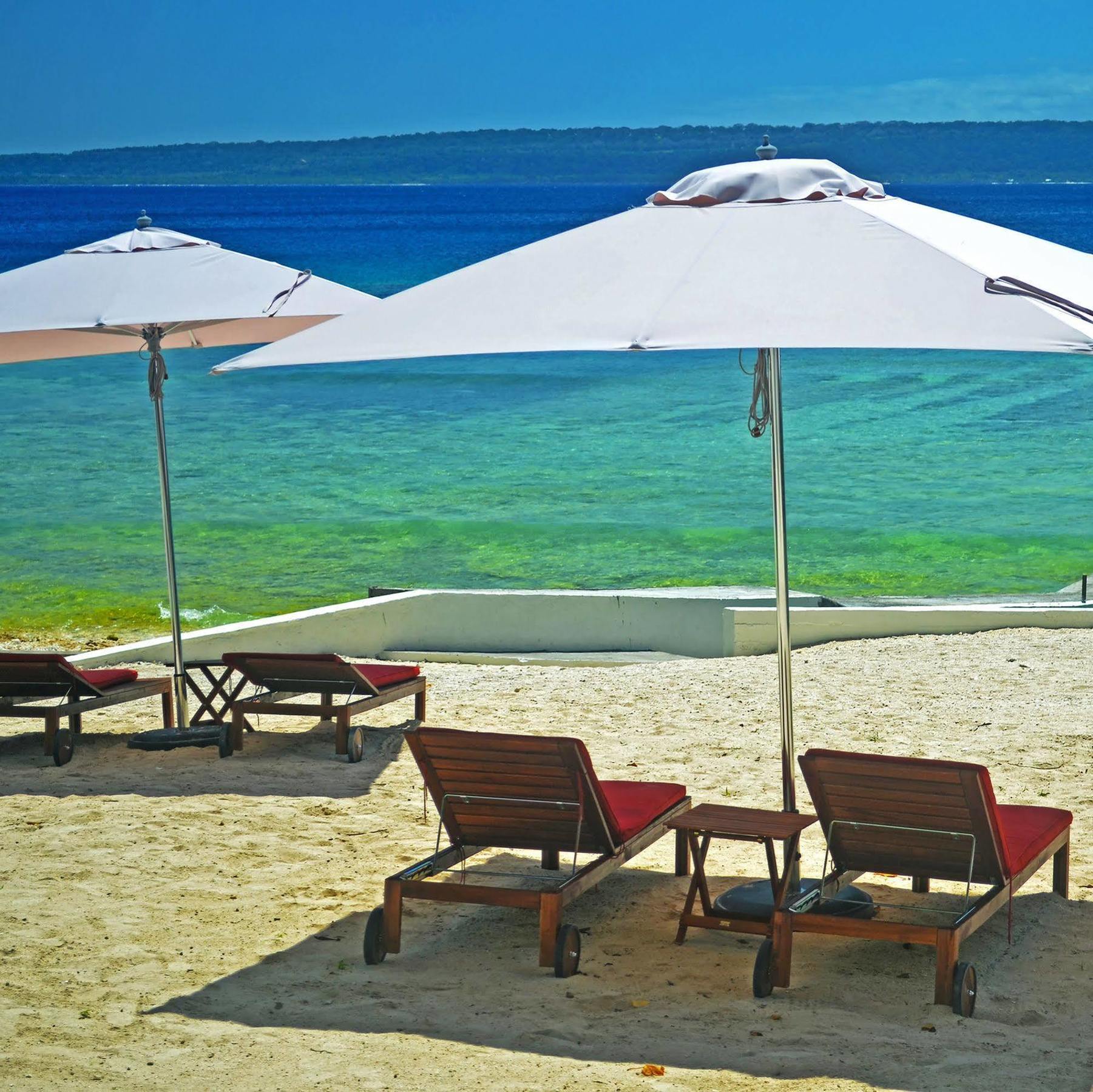 Coco Beach Resort Port Vila Buitenkant foto