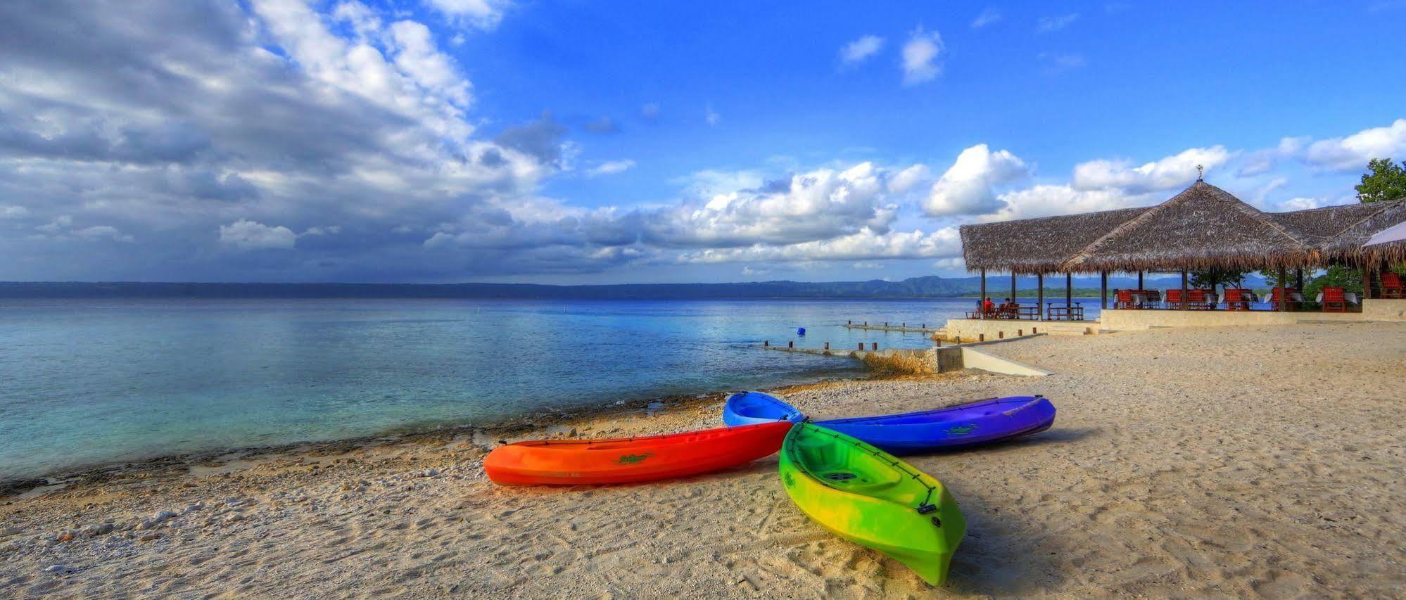 Coco Beach Resort Port Vila Buitenkant foto